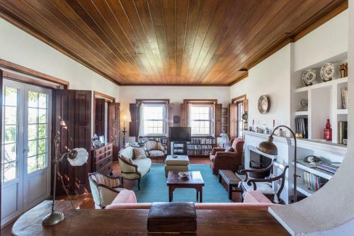 Flh Ericeira Country House