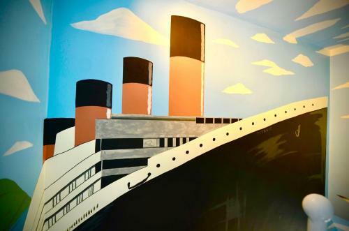 Rose Titanic Belfast Romantic World