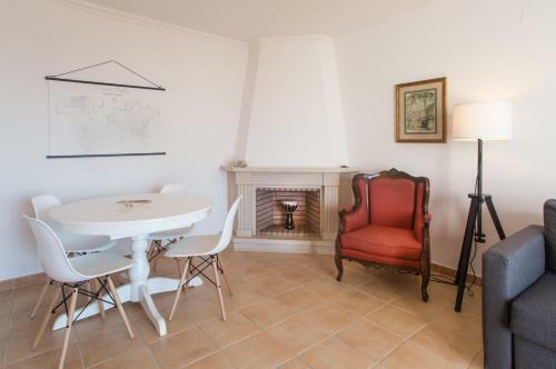Flh Ericeira Sunny Apartment With Pool