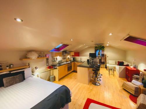 Apartamento Isolated Self'contained Studio In Leafy Belfast