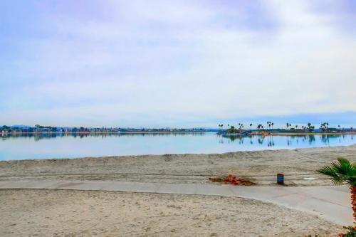 Bay Villa #3904