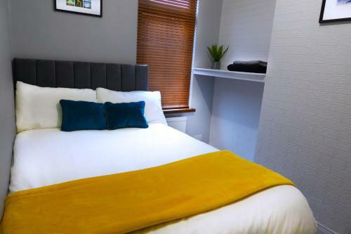 Apartamento Broadway Belfast! Central Location! Sleeps 6!