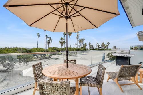 Soft Sands & Ocean Views