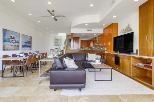 Venice Retreat