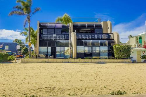 Venice Retreat