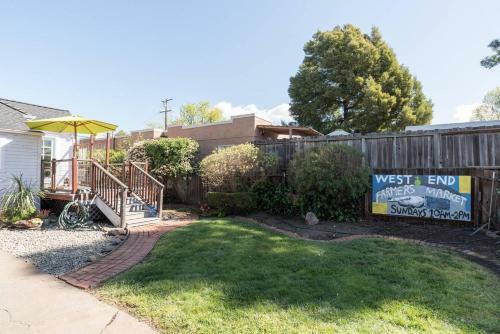 Retro Bungalow