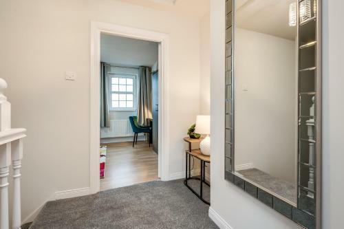 Central Belfast Apartments: Ashley Mews