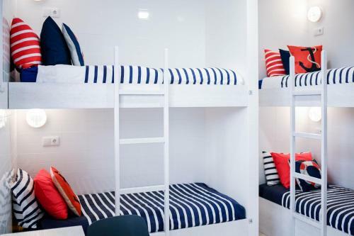 Albergue Ferrel Surf School