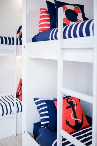 Albergue Ferrel Surf School