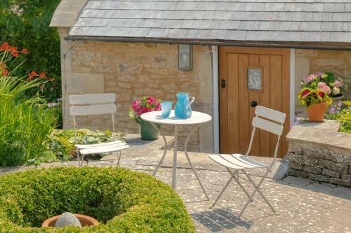 The Hayloft By Black Door Stays