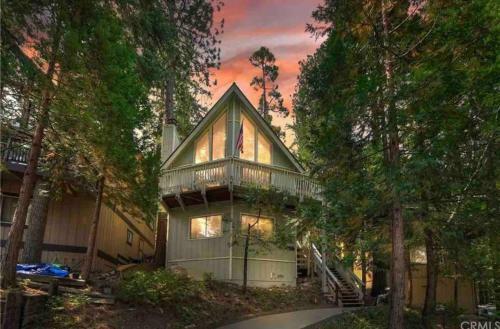 Our Happy Place Riveras Cabin