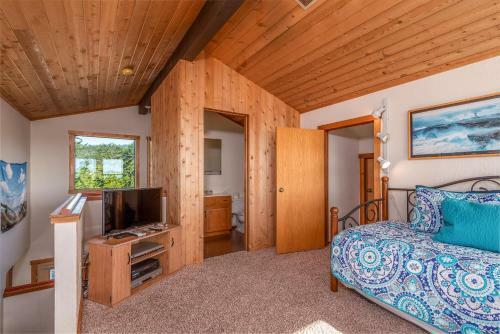 Albatross House