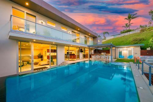 Solana Modern Paradise