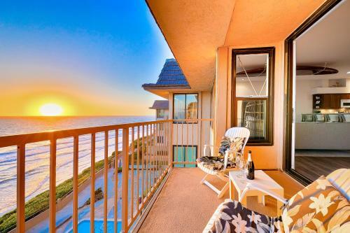 Beachfront Del Mar Beach Club
