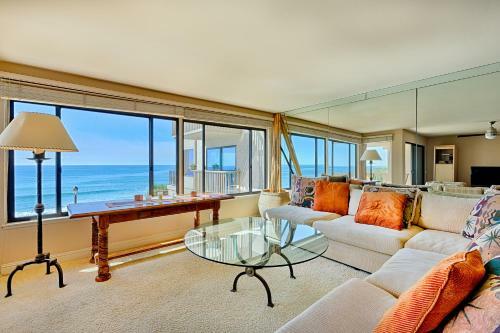 Del Mar Beach Club Retreat