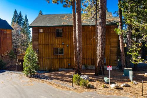 Sierra Pines Villa