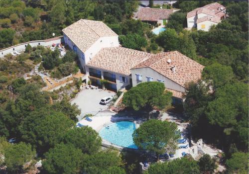 Hotel H�tel Les Hauts De Mour�ze