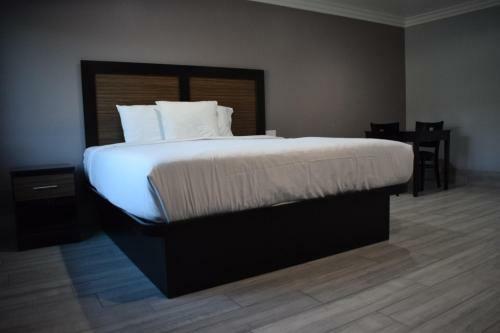 Hotel Willow Tree Inn & Suites