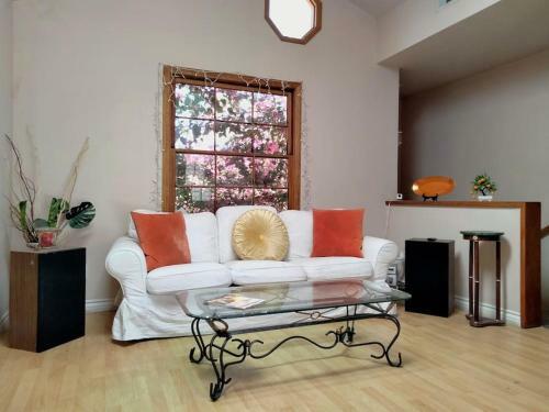 Hostal Private Room Enjoy A Full Luxury Home In The Hills