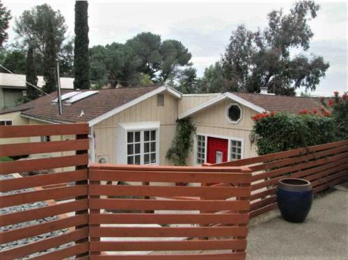 Hostal Private Room Enjoy A Full Luxury Home In The Hills
