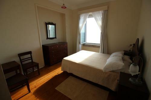 Hostal O Facho Guest House