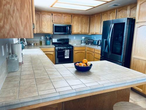 360 Degree Hilltop Views - Vista Santa Lucia