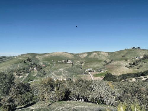 360 Degree Hilltop Views - Vista Santa Lucia