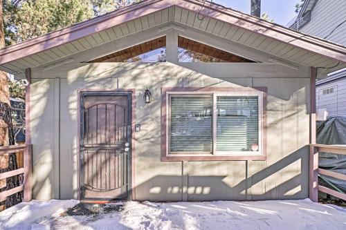 Cozy, Modern Cabin Steps To National Forest!