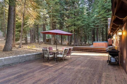 The Lazy Bear Lodge