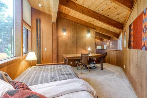 Alpine Creek Retreat