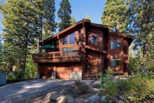 Artist's Haven At Dollar Point By Tahoe Mountain Properties