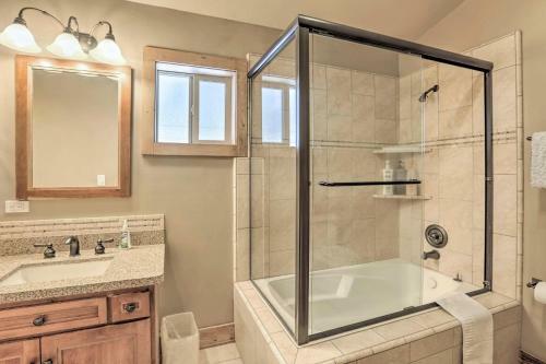 Tahoe City Retreat With Deck, 1 Mi To Beach!