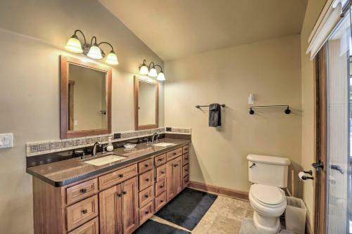 Tahoe City Retreat With Deck, 1 Mi To Beach!
