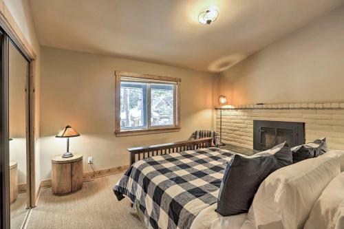 Tahoe City Retreat With Deck, 1 Mi To Beach!