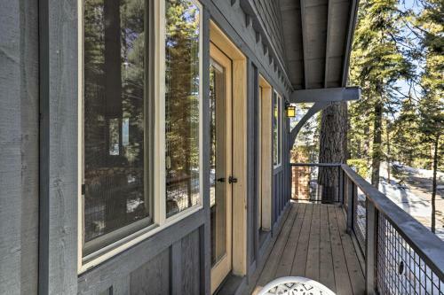 Tahoe City Retreat With Deck, 1 Mi To Beach!