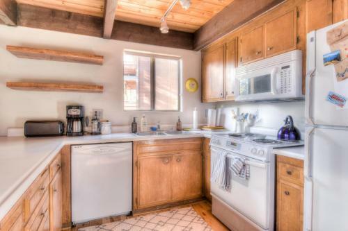 Dollar Point Lookout Cabin Cabin