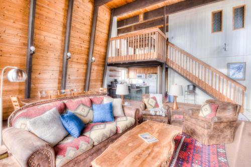 Dollar Point Lookout Cabin Cabin