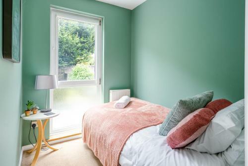 Stunning 4 Bedroom House In Central Bath