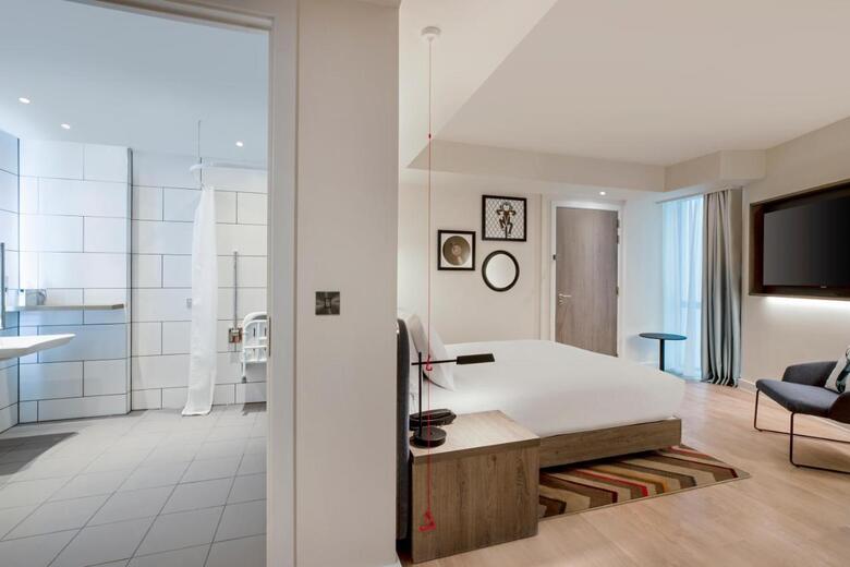 Hotel Hampton By Hilton Bath City