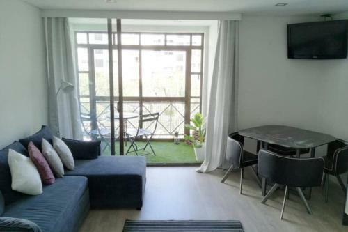 Ria Center Apartment - Right