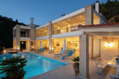 Aegean Luxury Villa