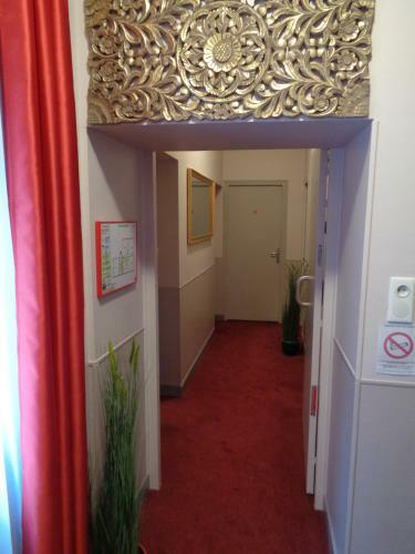 Hotel De Montaulbain