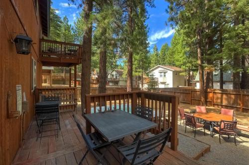 Montgomery Estates Bliss