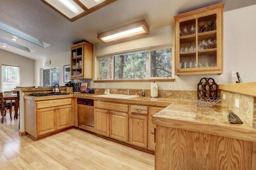 Montgomery Estates Bliss