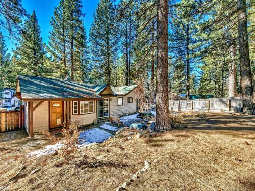 2556h Lazy Bear's Den Cottage