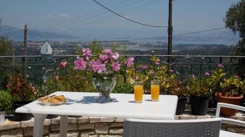 Lamda's House Agii Deka Corfu