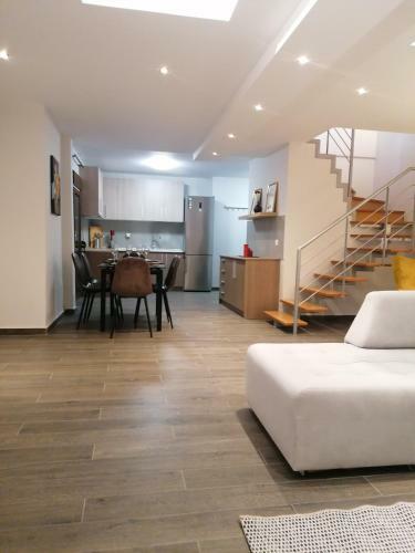 Luxury Sea View Apartment