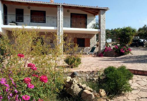 Ionianeon Apartments