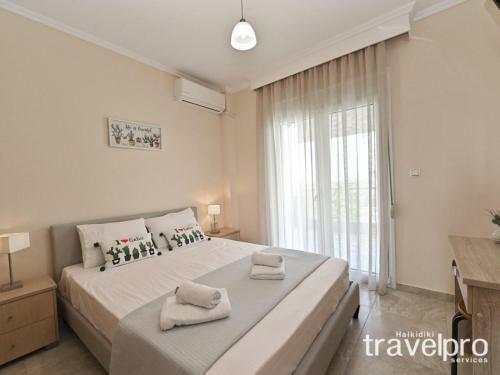 Villa Iris By Travelpro Services- Agios Mamas Beach