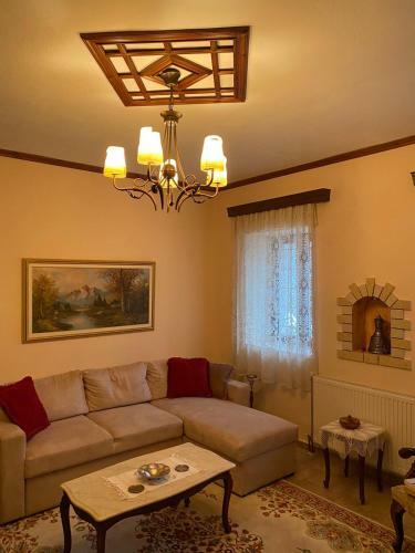 Comfortable Apartment In Village Saint Minas
